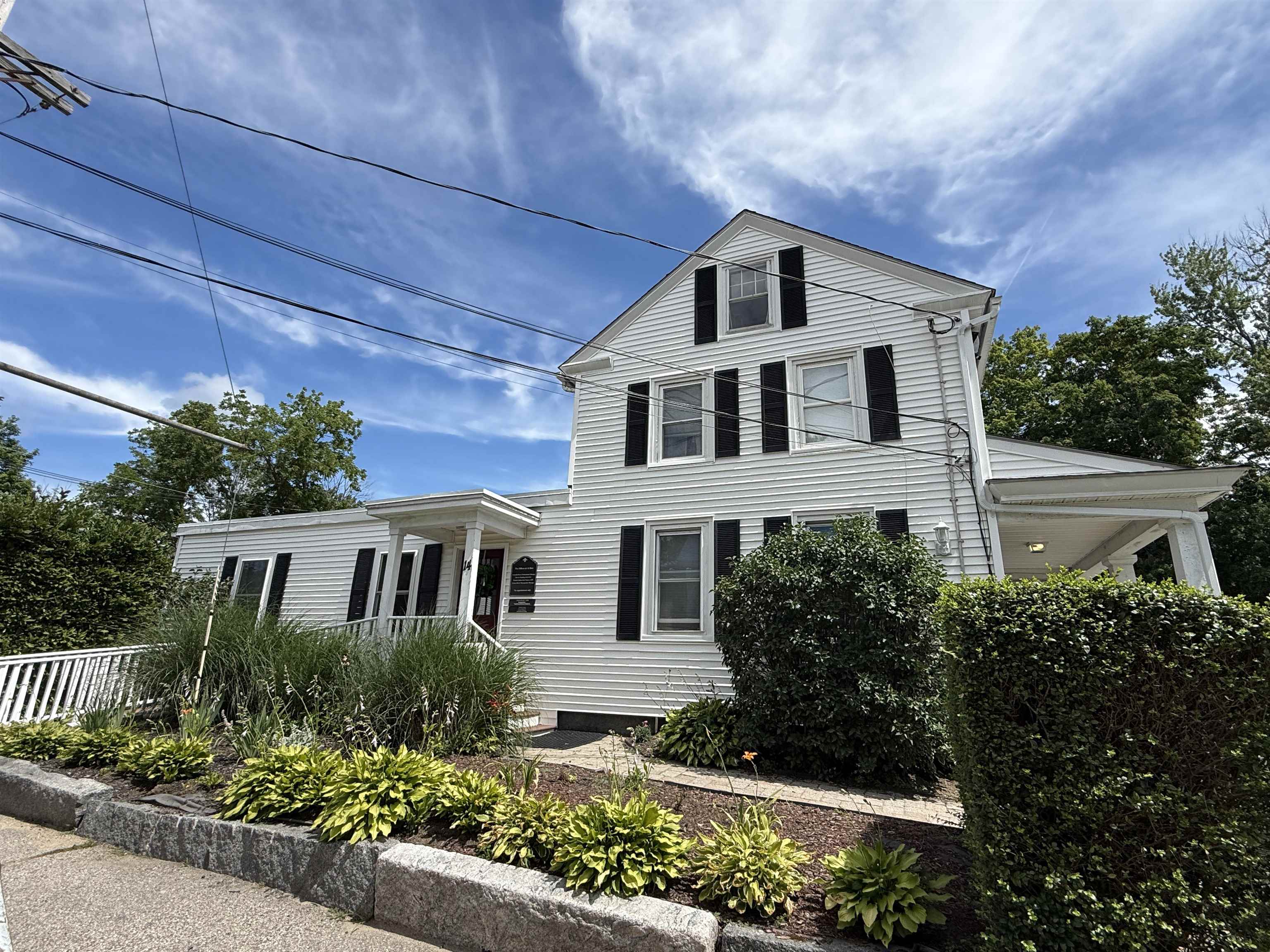 Photo 1 of 5 — 14 Bow Street 1, Exeter, NH 03833