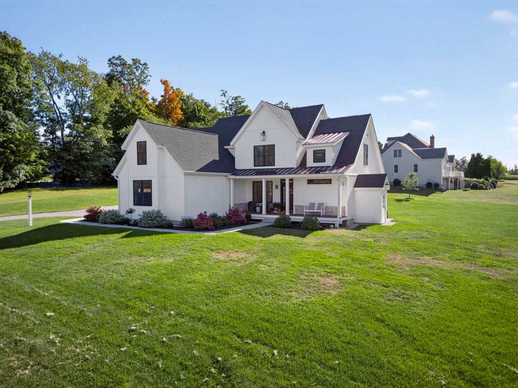 Photo of 4 Ray Emma Dr Road #15-1, Epping, NH 03042 (MLS # 5112720)