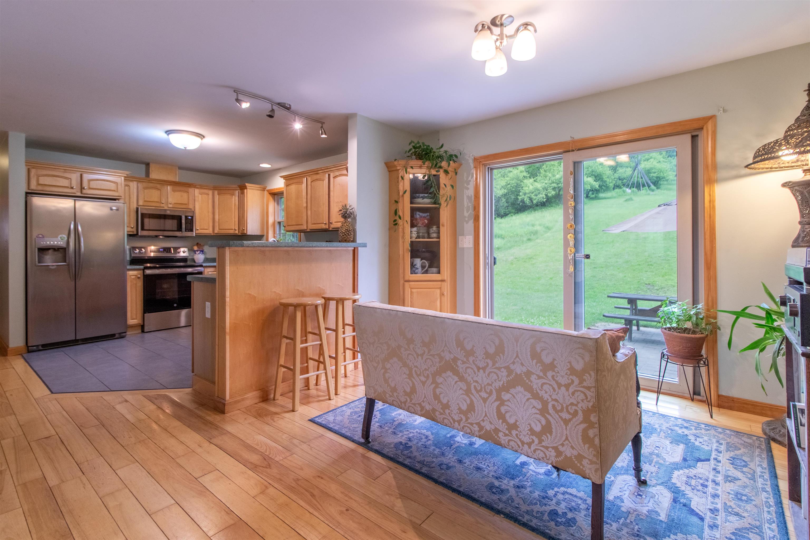 527 Mud Hollow Road