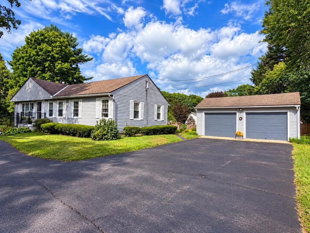 Photo of 52 Allen Court, Keene, NH 03431 (MLS # 5110048)