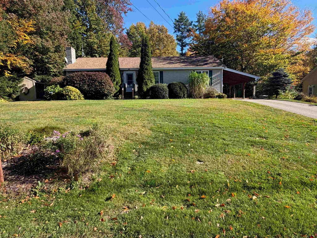 Photo of 20 Indian Head Lane, Gilmanton, NH 03237 (MLS # 5114090)