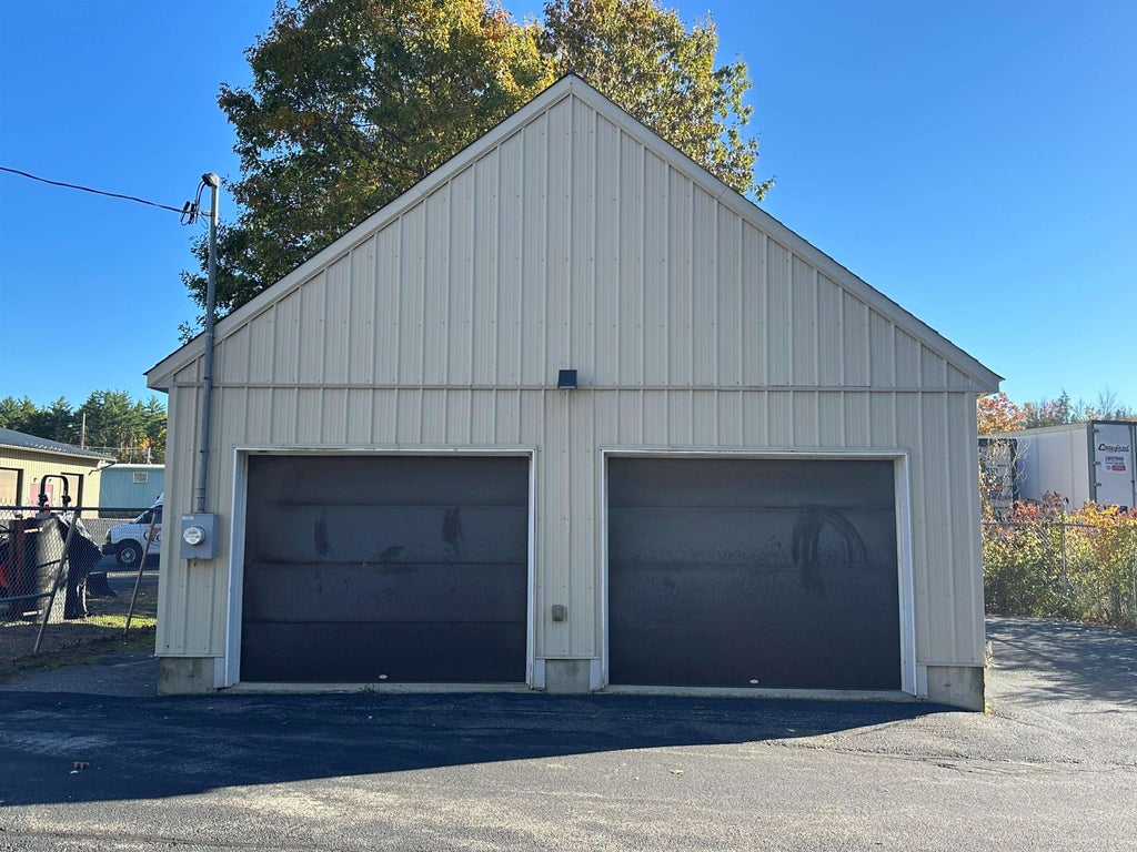 Photo of 197 N Main Street #9 - Garage, Boscawen, NH 03303 (MLS # 5115756)