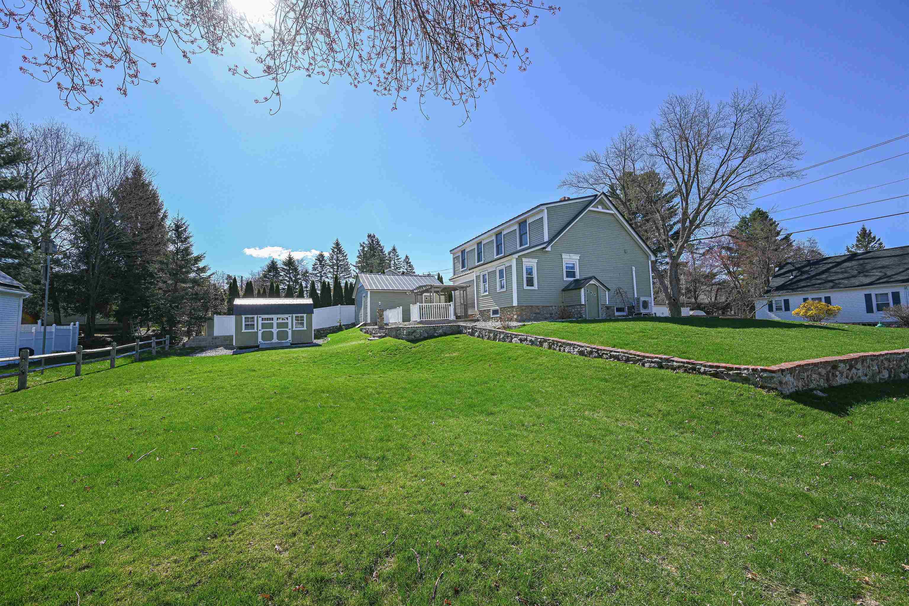16 Hale Avenue