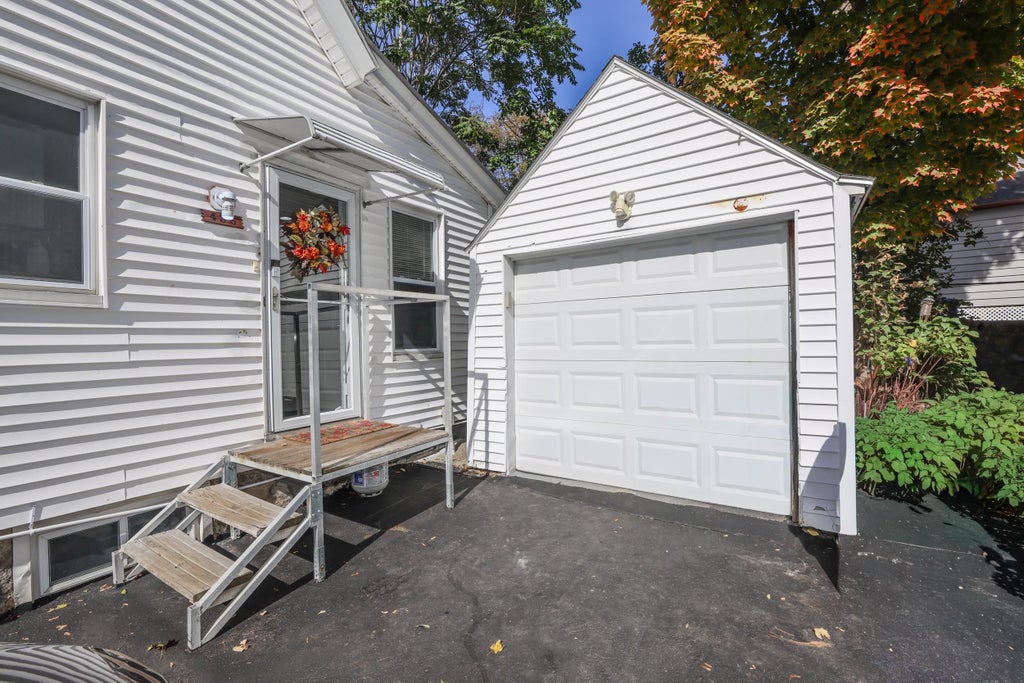 Photo of 496 Merrimack Street, Manchester, NH 03103 (MLS # 5110999)