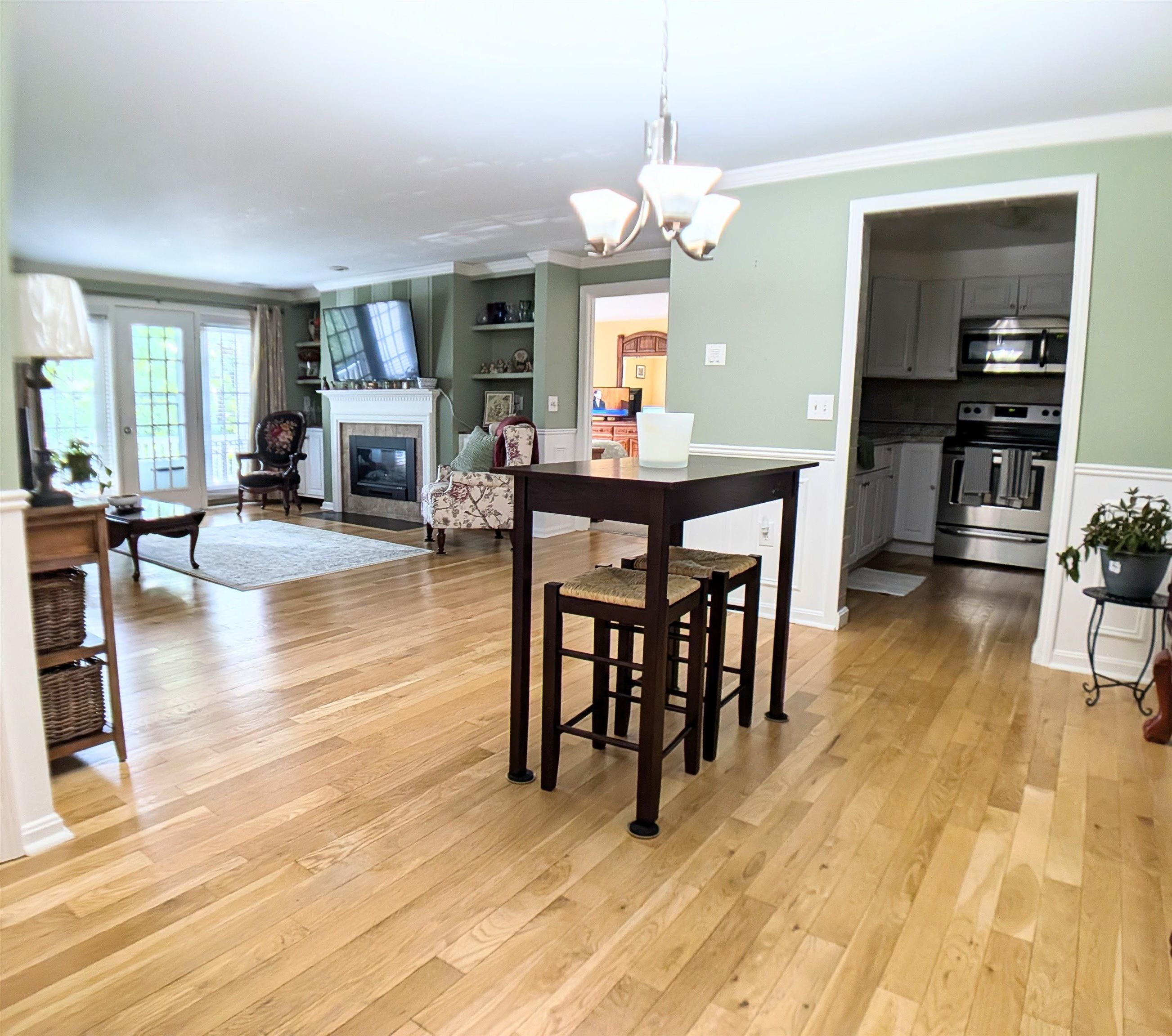 181 Eastern Avenue 304