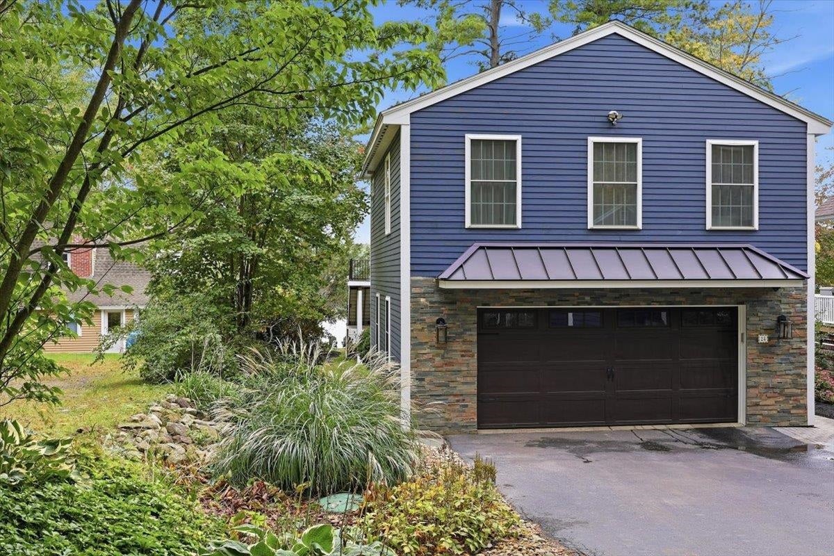 24 Turtle Rock Road