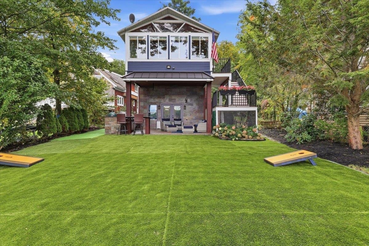 24 Turtle Rock Road