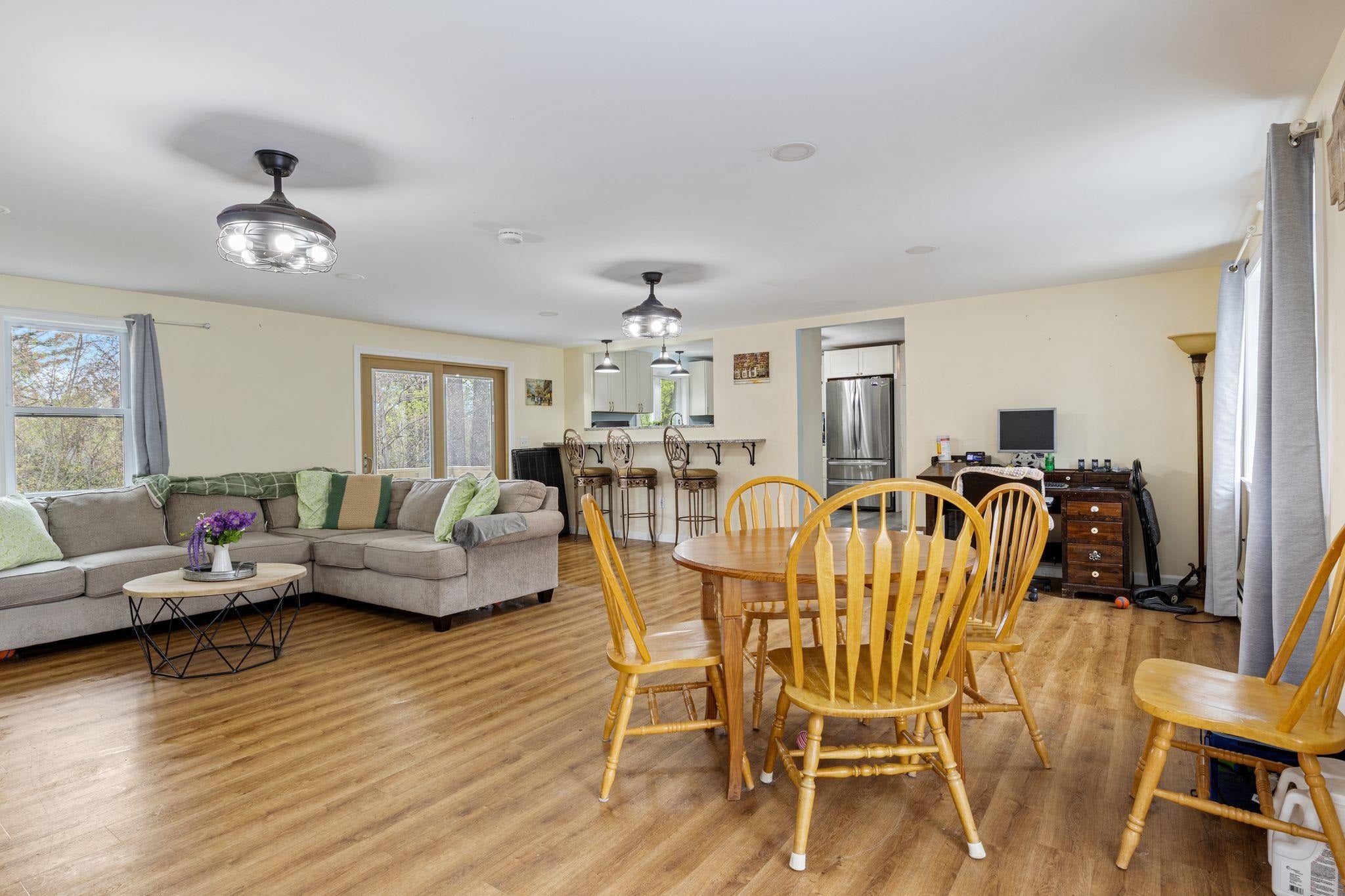 2 Marblehead Road
