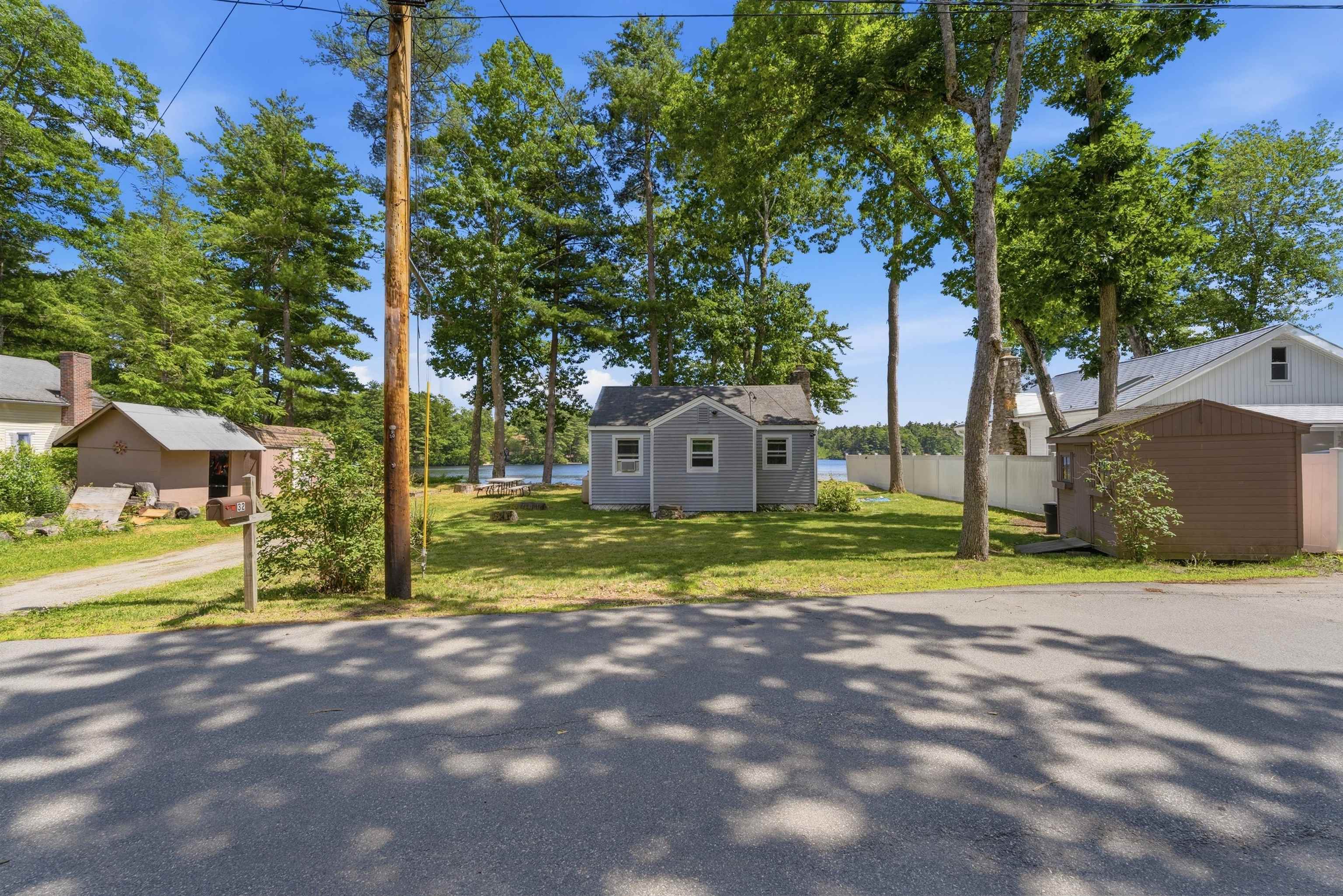 32 N Shore Road