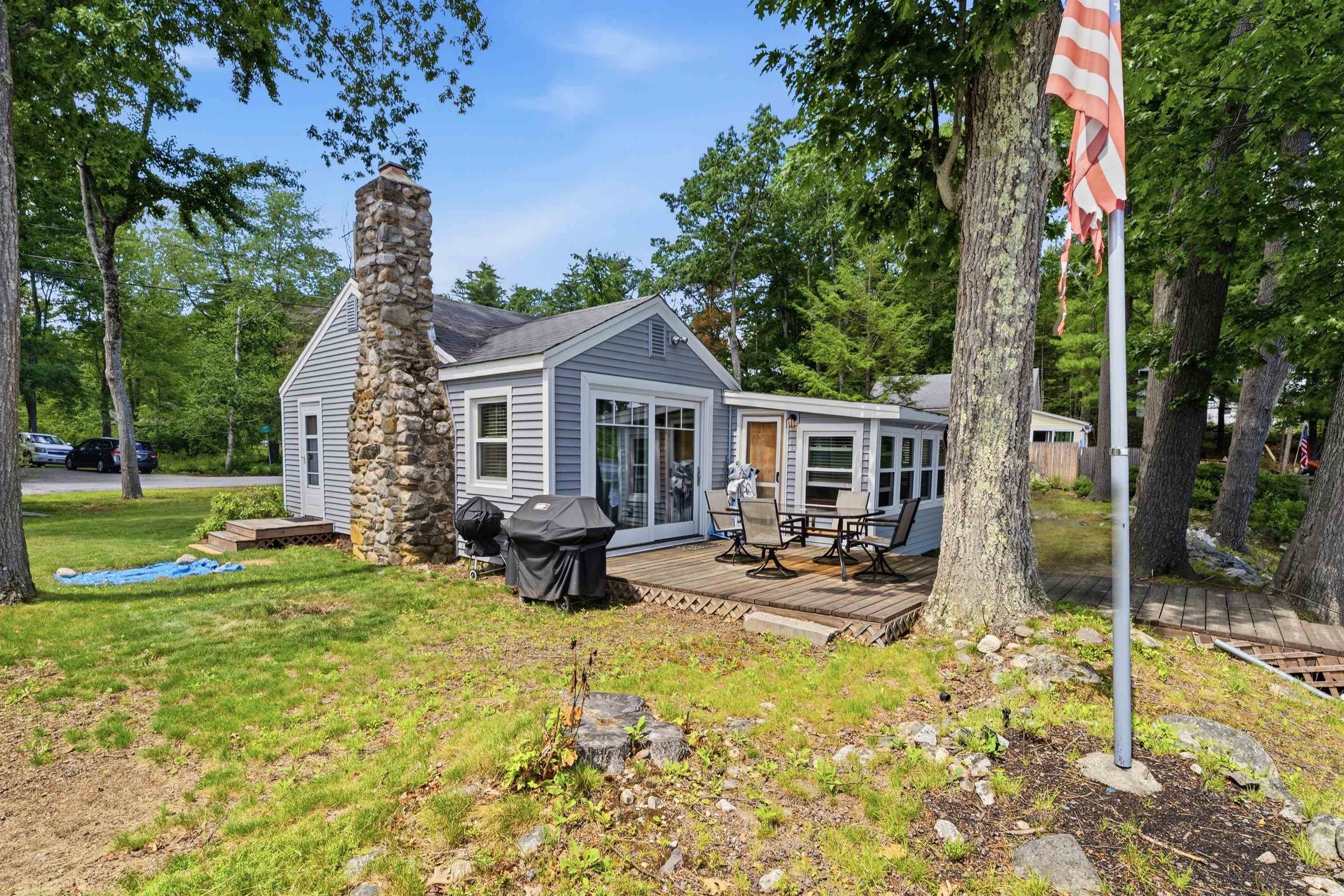 32 N Shore Road