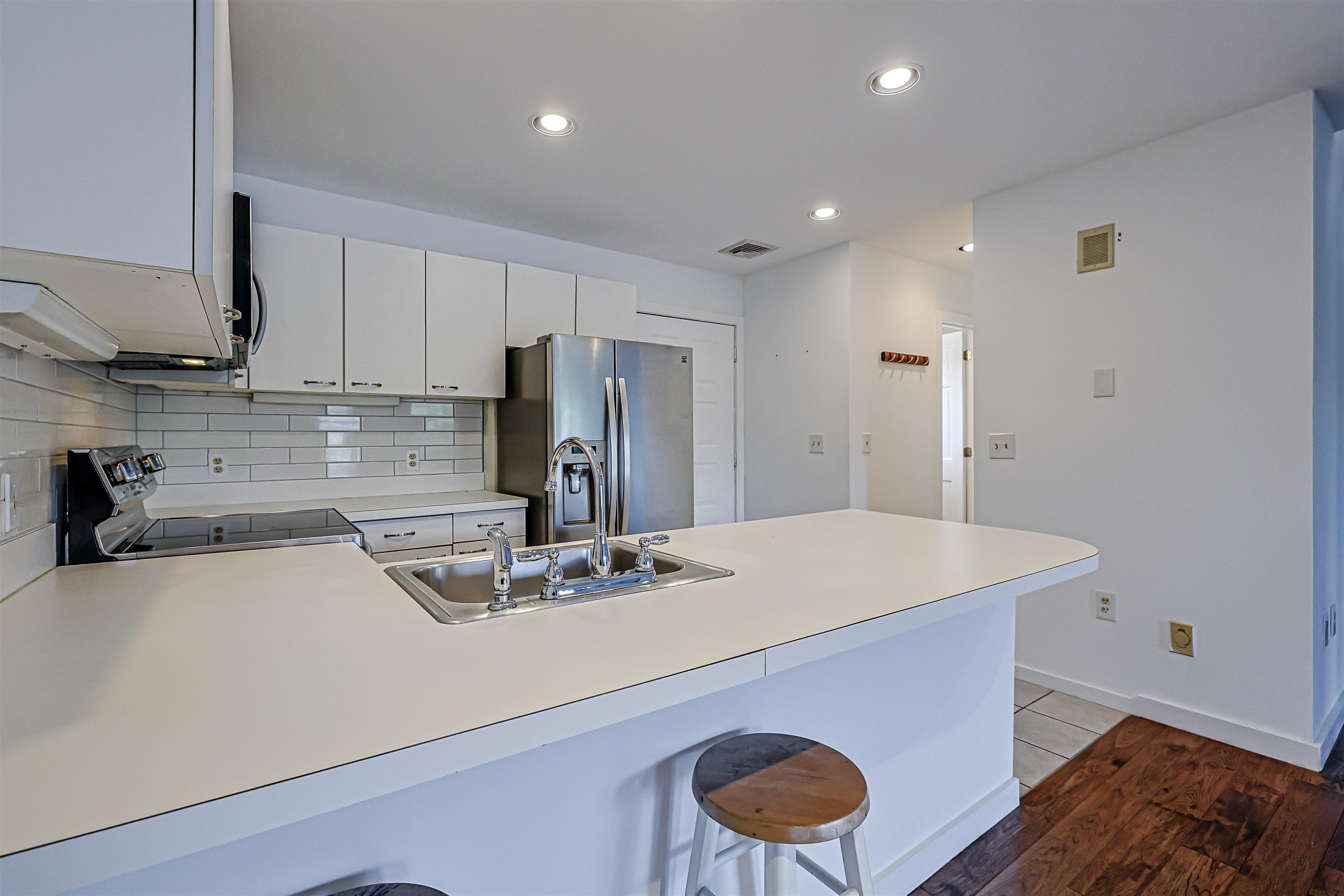 33 River Front Drive 7