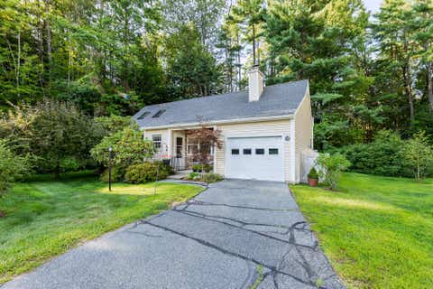 Photo of 6 Oak Ridge Road #30, Lebanon, NH 03784 (MLS # 5105731)