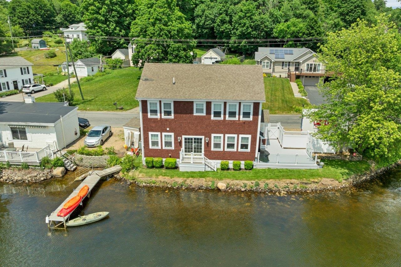35 North Shore Road