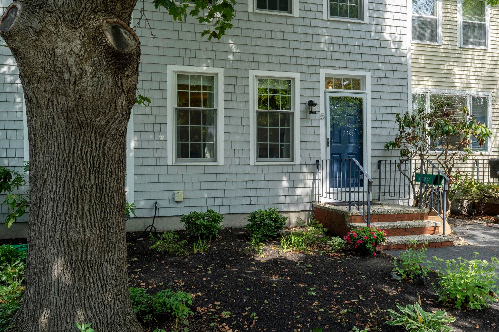 3370 Lafayette Road 5