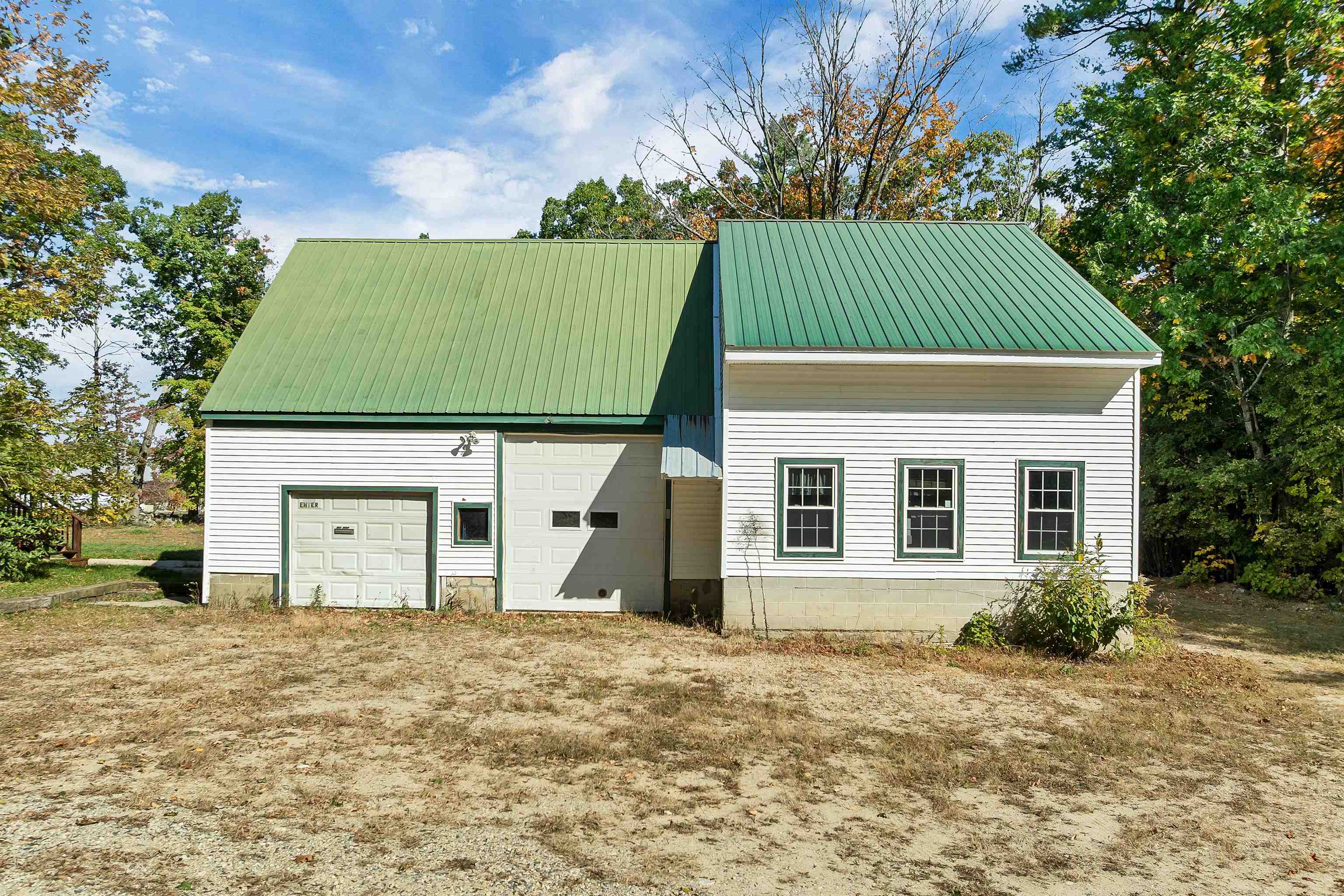 1523 Acton Ridge Road
