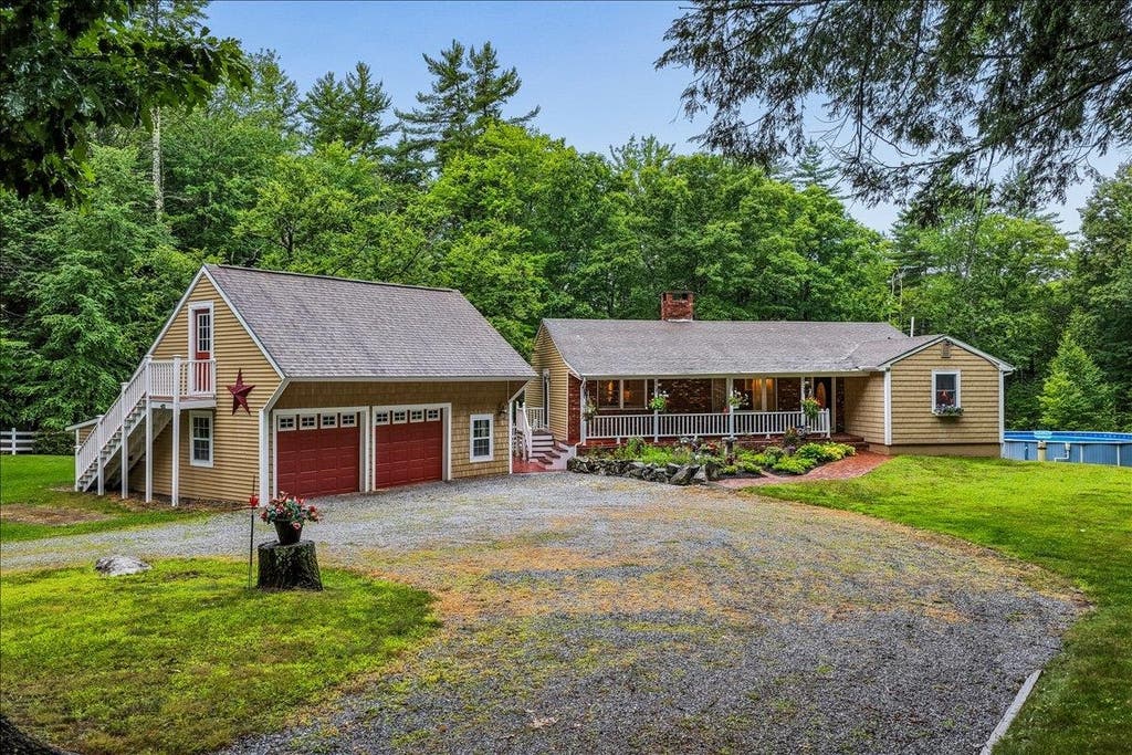 Photo of 494 Bedford Road, New Boston, NH 03070 (MLS # 5102659)