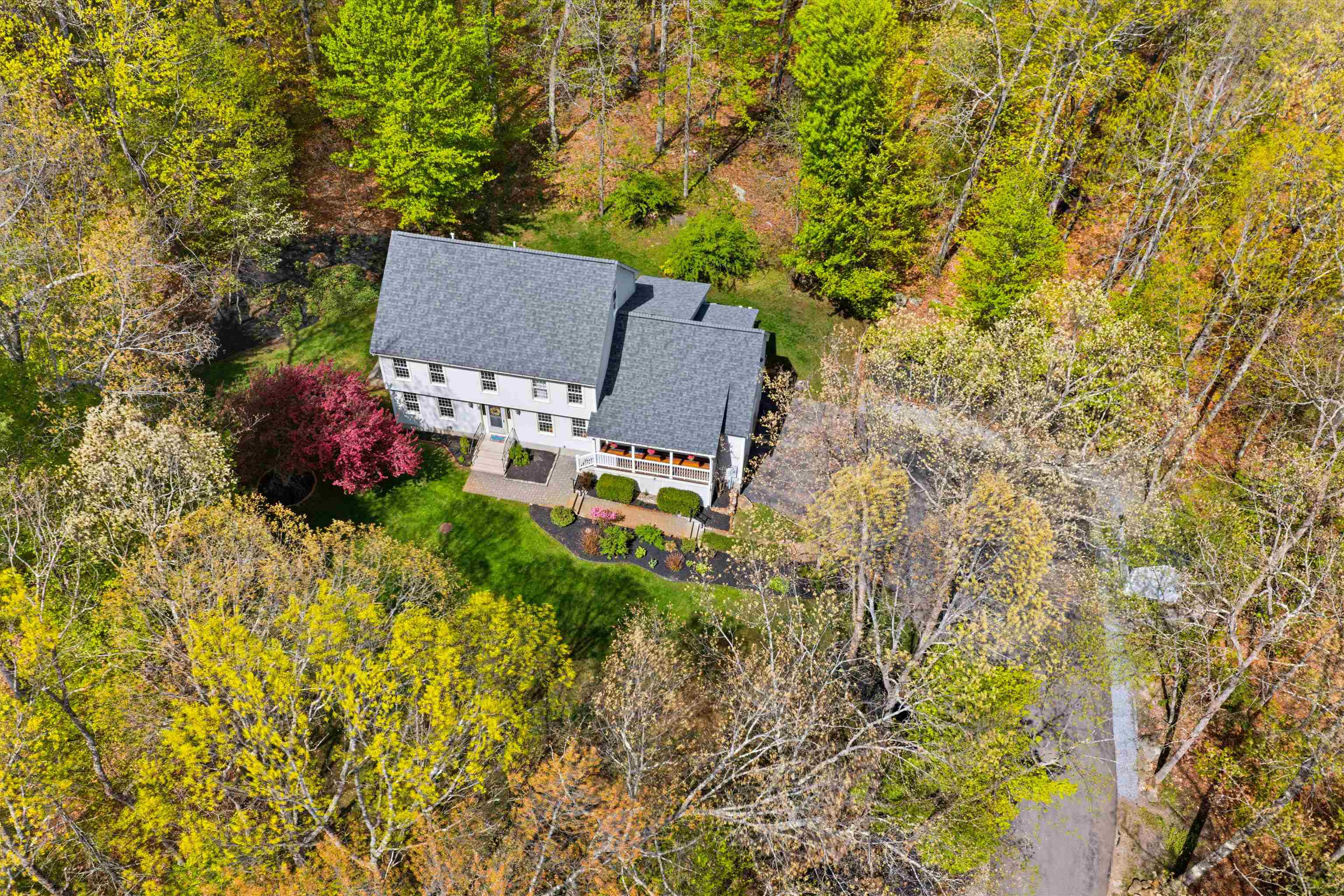 33 Brook Road
