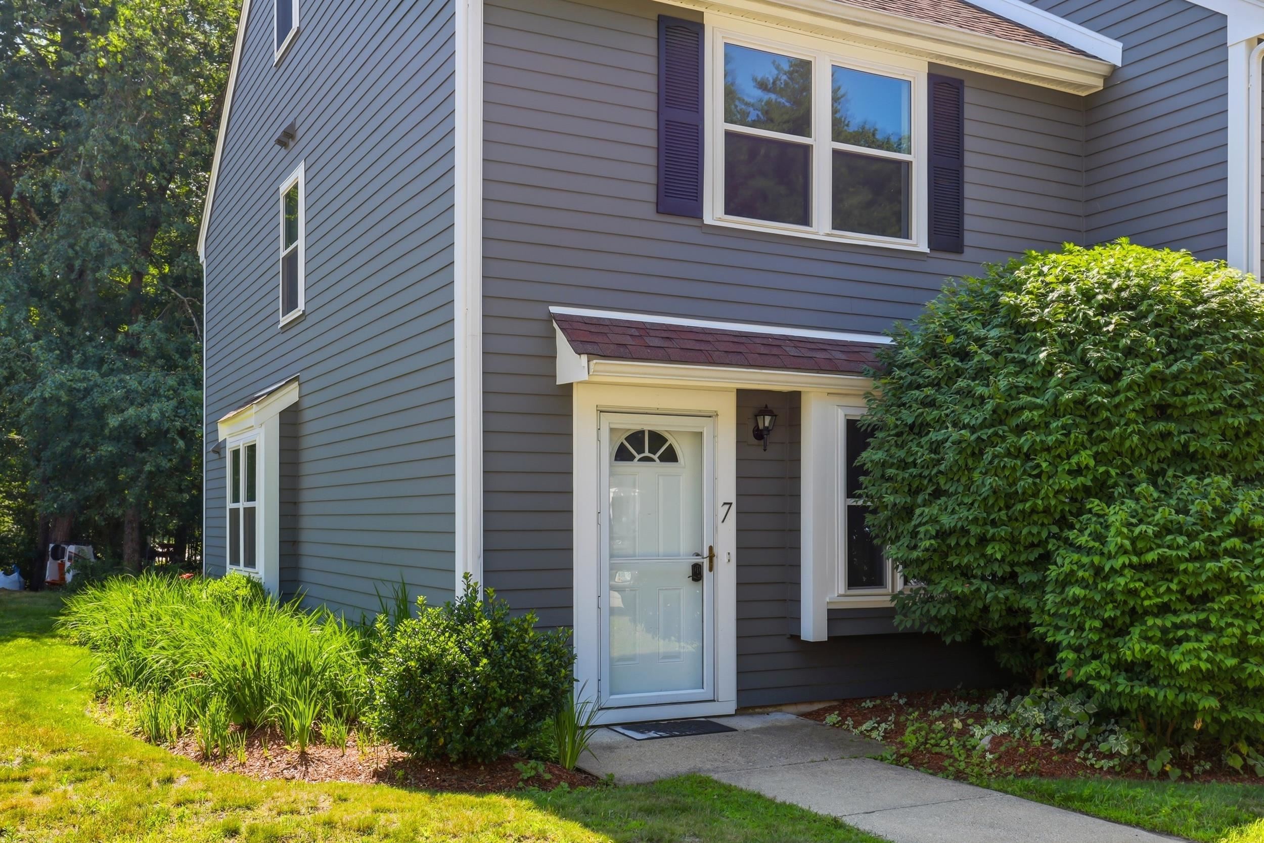 7 Chestnut Circle