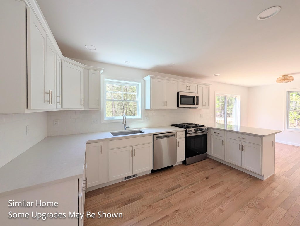 Photo of 64 Dodge Cross Road #6-4, Farmington, NH 03835 (MLS # 5111841)
