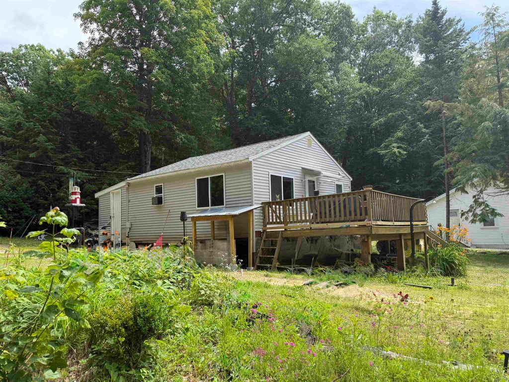 Photo of 22 Chestnut Avenue, Gilmanton, NH 03837 (MLS # 5099349)