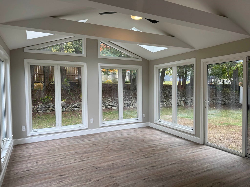 Photo of 15 Meade Street, Nashua, NH 03064 (MLS # 5114323)