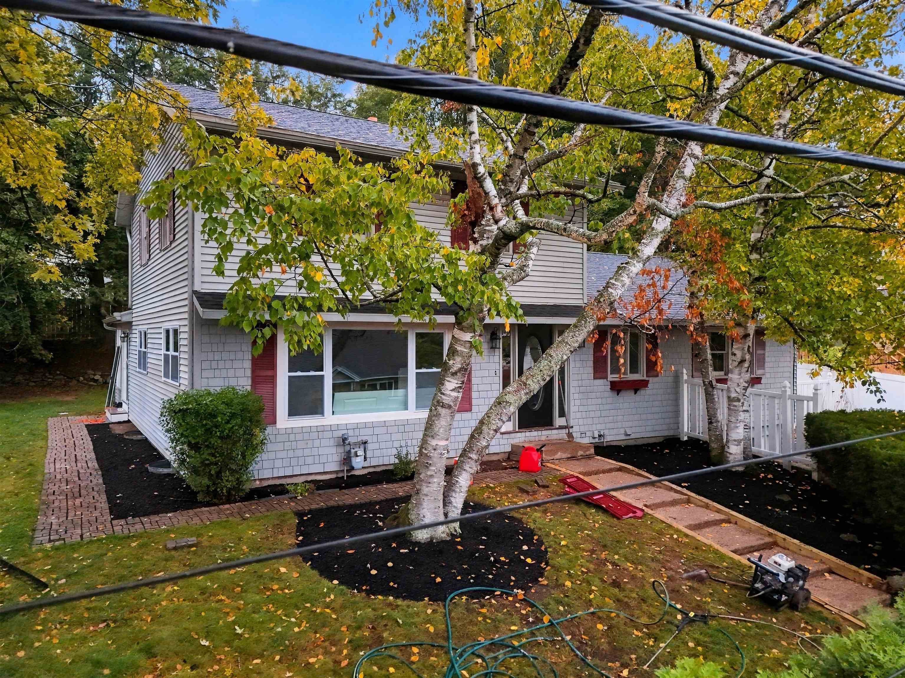 15 Meade Street