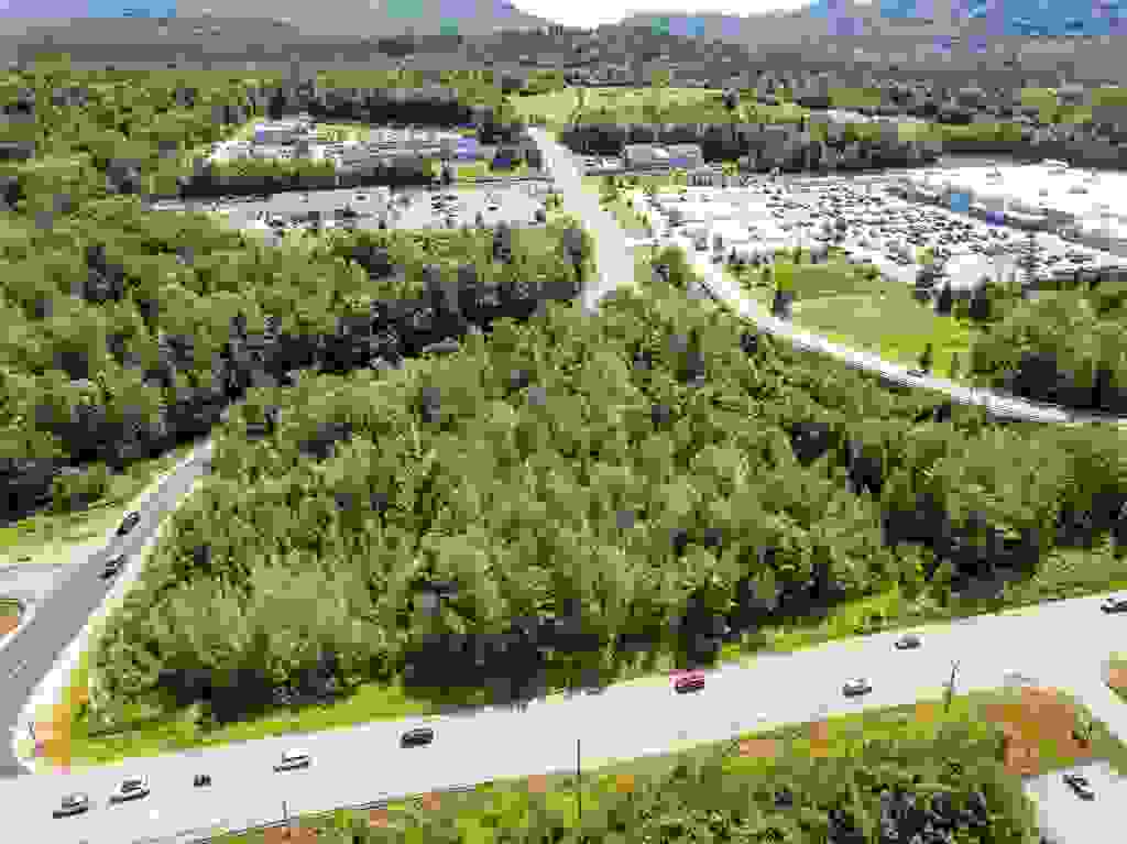 Photo of 2 Boulder Point Drive, Plymouth, NH 03264 (MLS # 5103114)