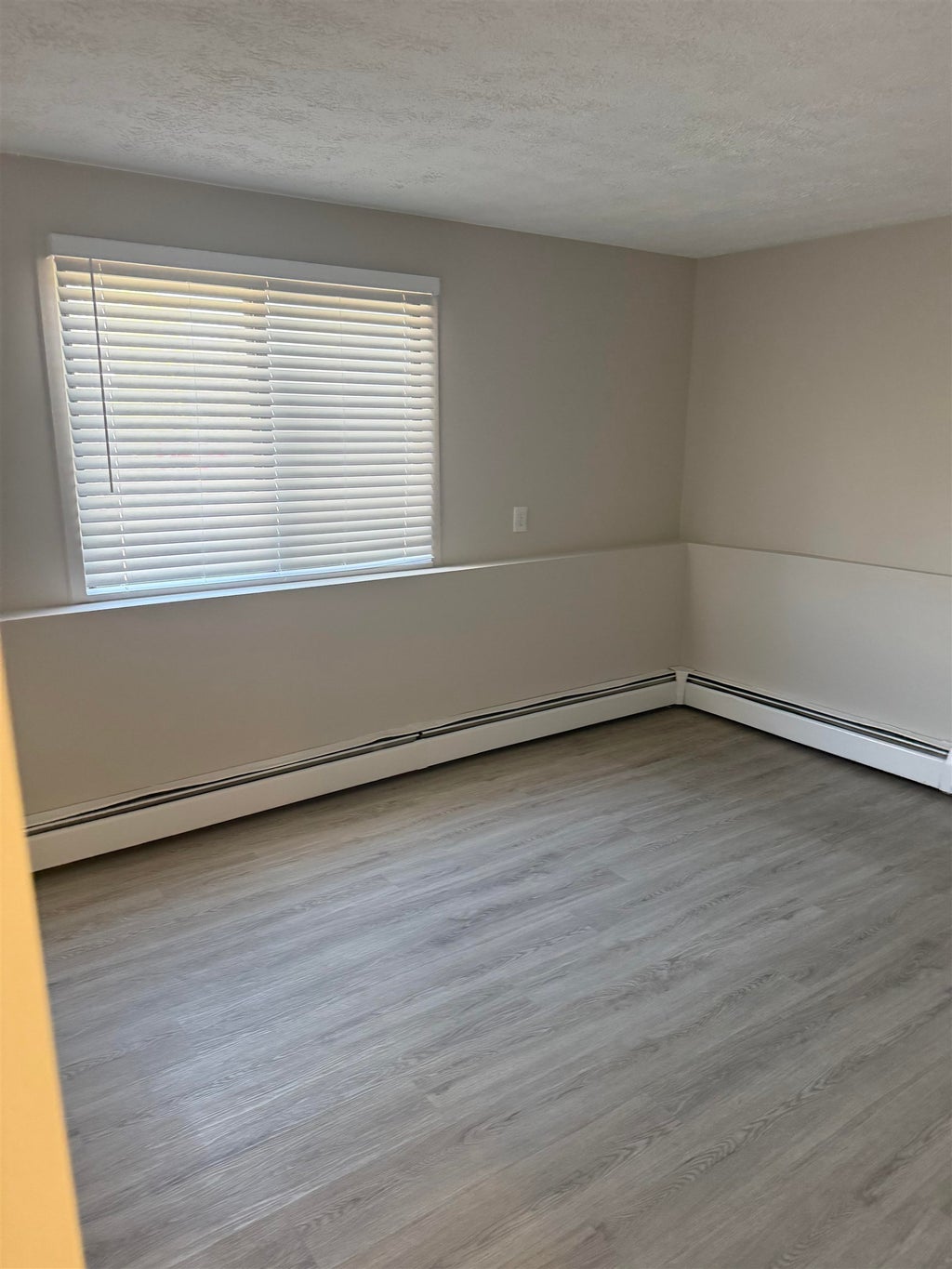 Photo of 45 Log Street #1H, Manchester, NH 03102 (MLS # 5113052)