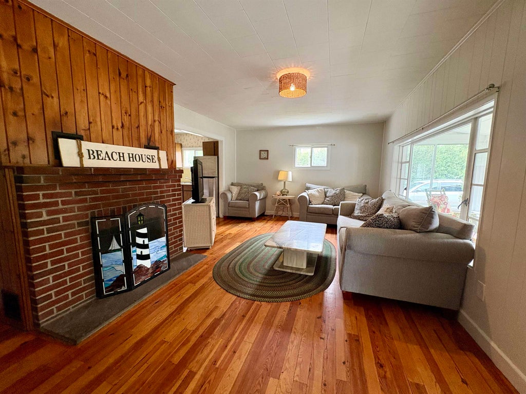 Photo of 67 Cable Road, Rye, NH 03870 (MLS # 5112191)