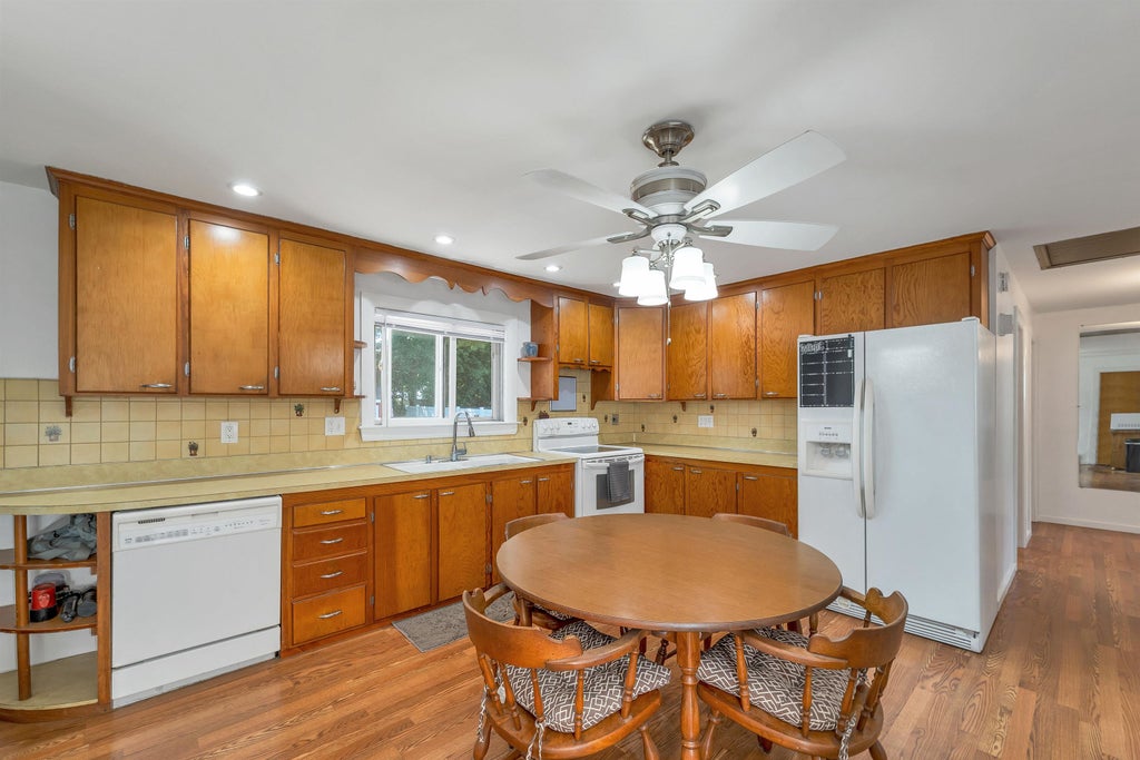 Photo of 21 Acton Street, Nashua, NH 03060 (MLS # 5093773)