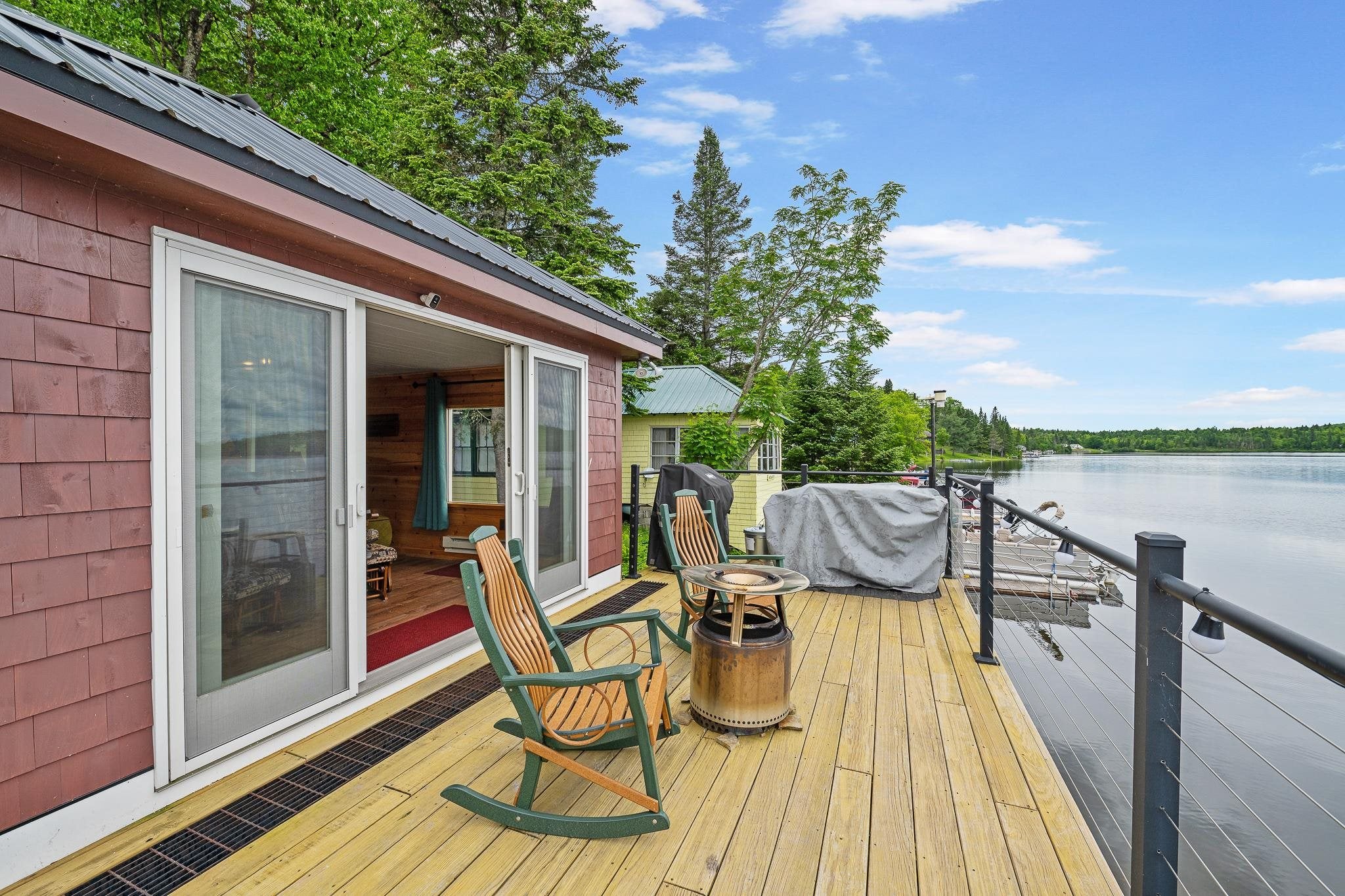 1437 Diamond Pond Road
