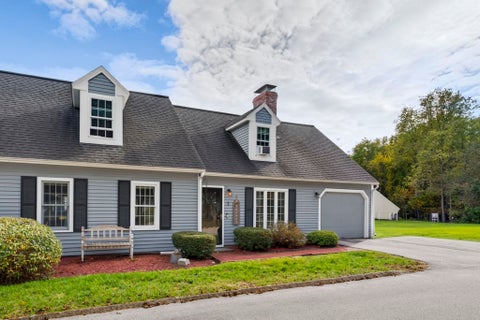 Photo of 7 Great Brook Road, Milford, NH 03055 (MLS # 5113205)