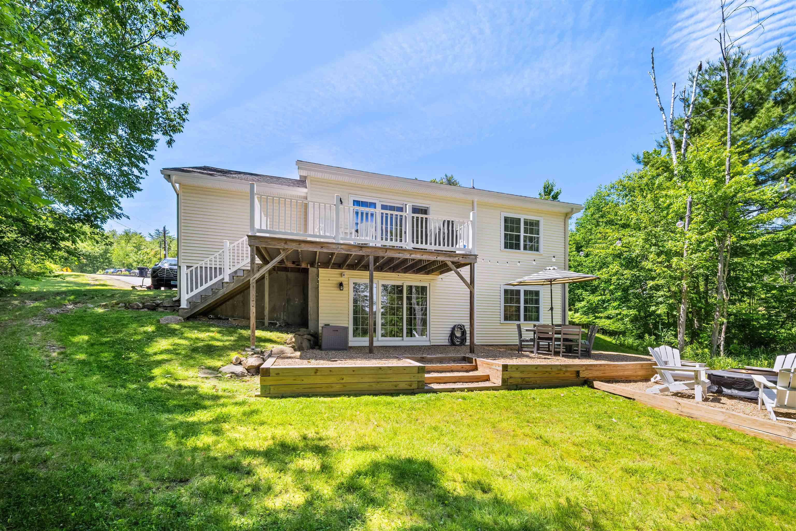 589 Laconia Road
