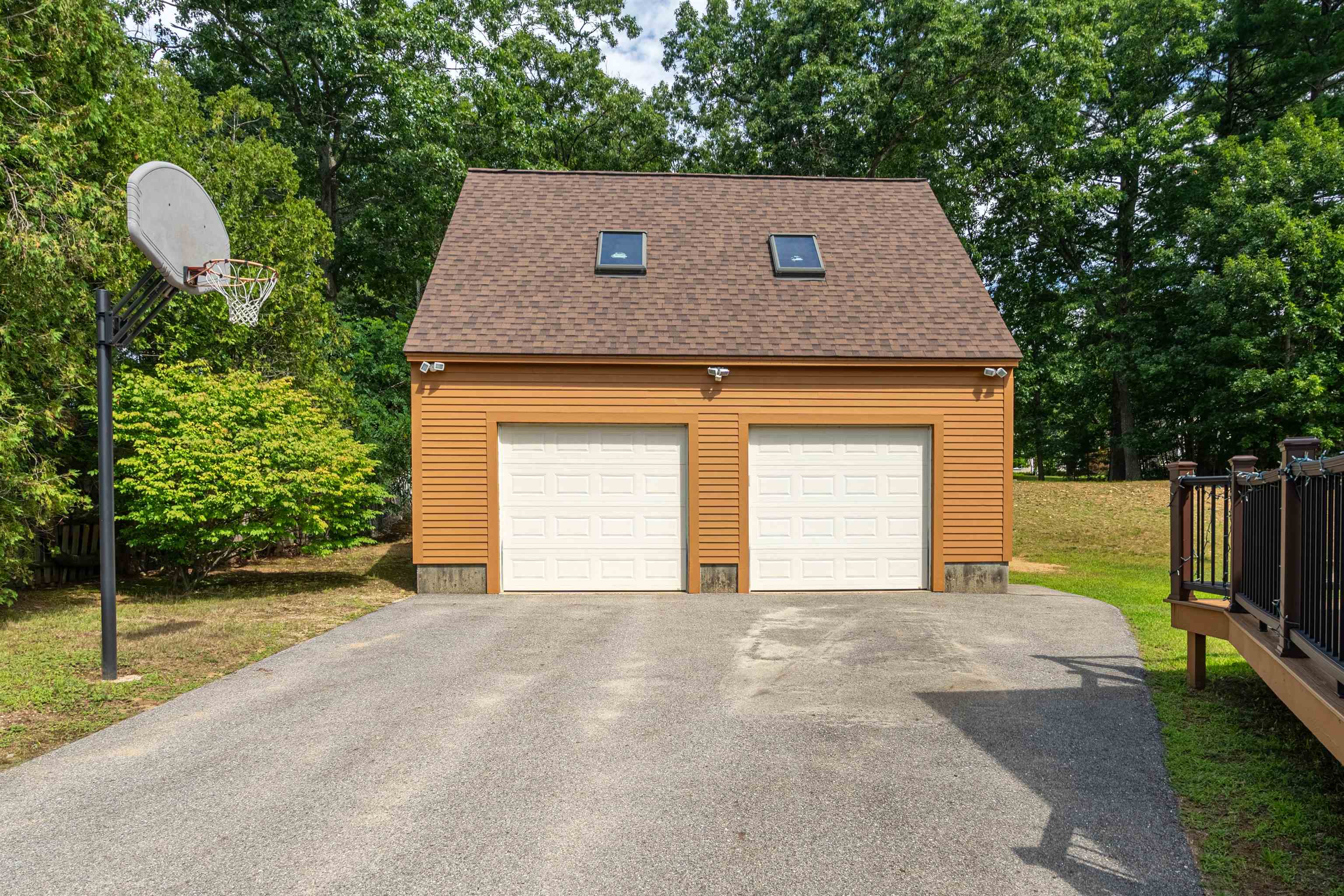 37 Glenwood Avenue