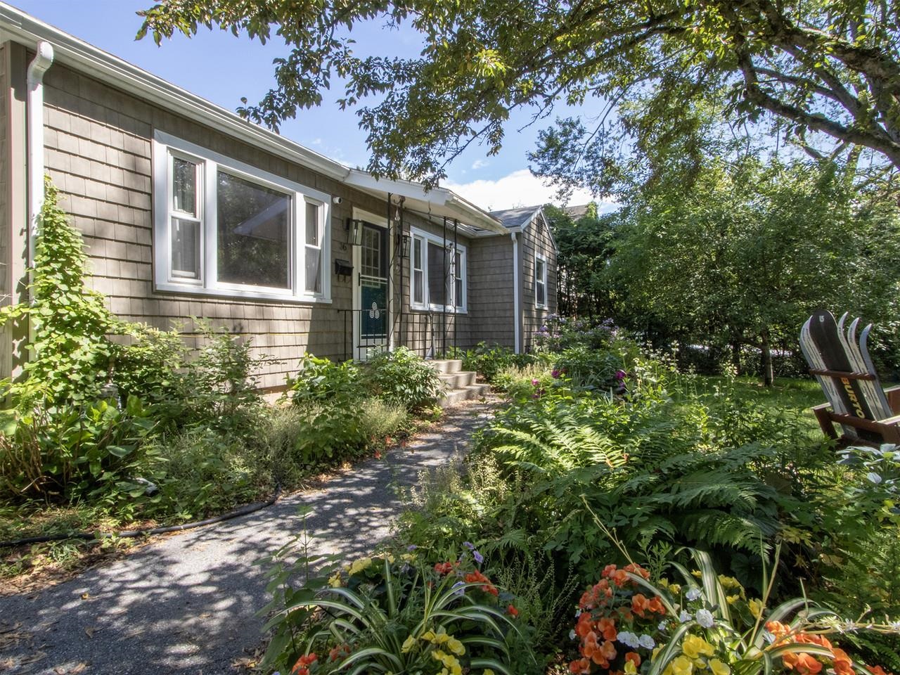 36 Elsom Parkway