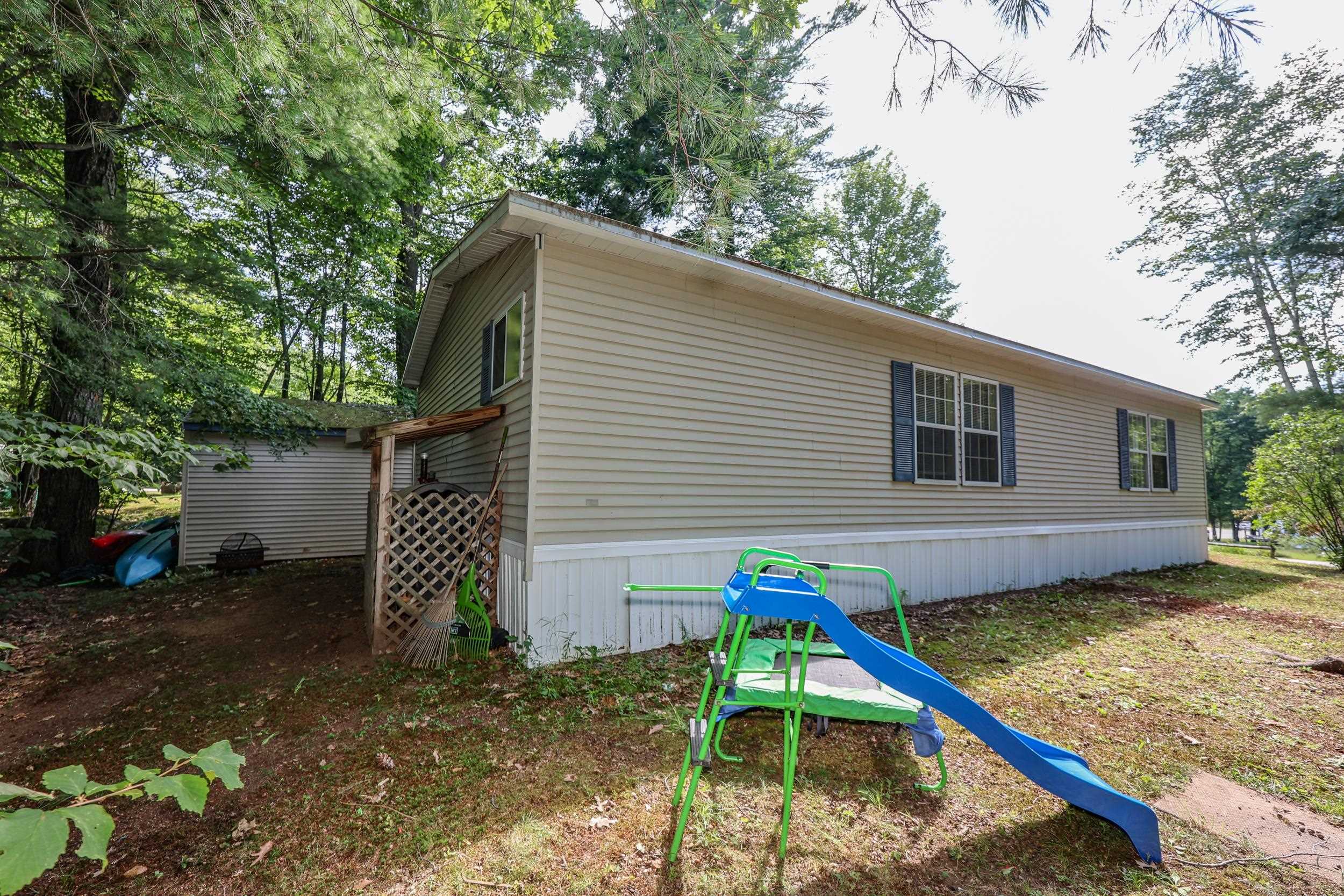 2 Elm Place