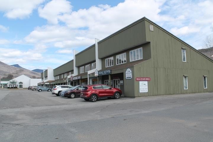 Photo of 78 Main Street #4 &amp; 4A, Lincoln, NH 03251 (MLS # 5105068)