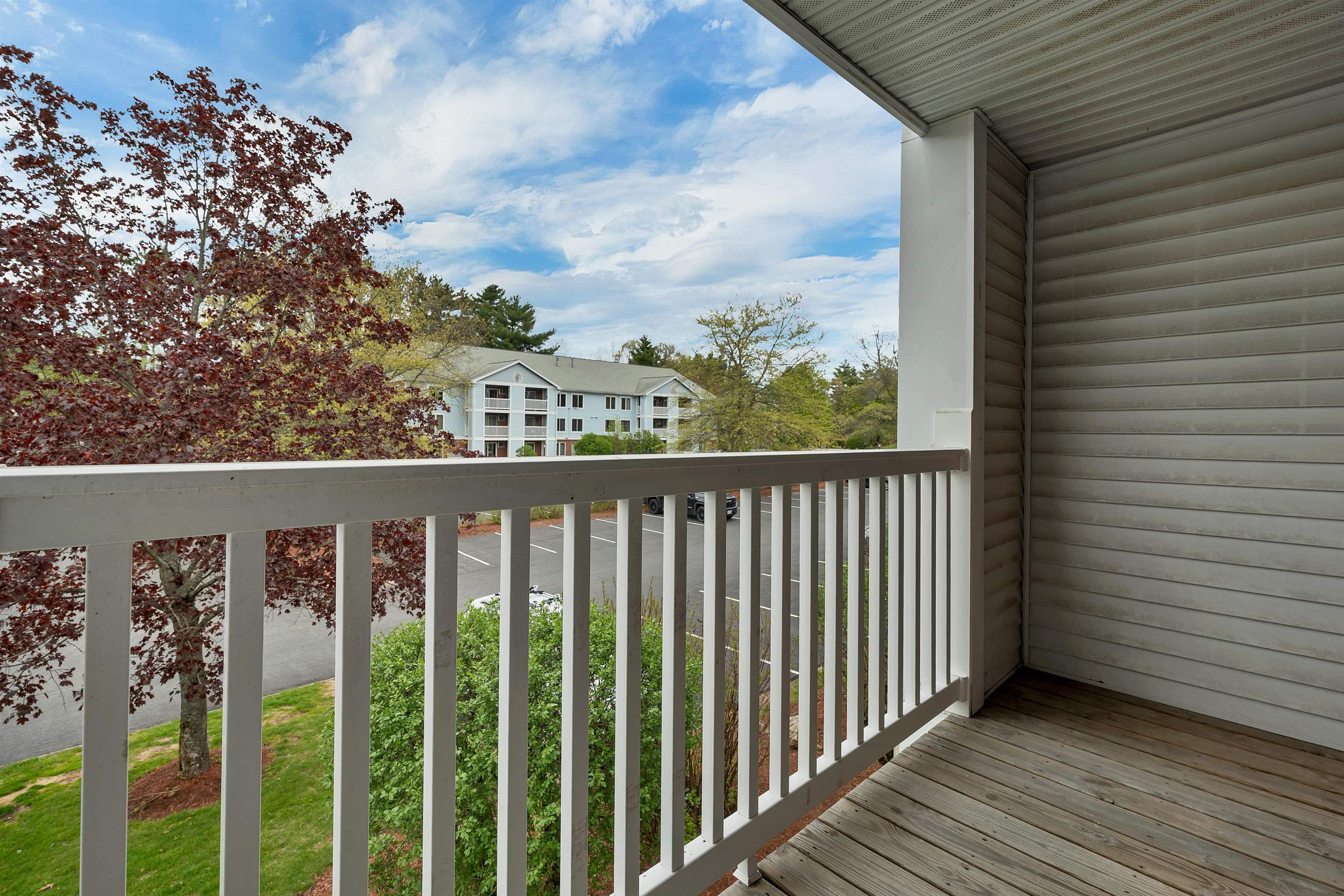 5 Timberwood Drive 208
