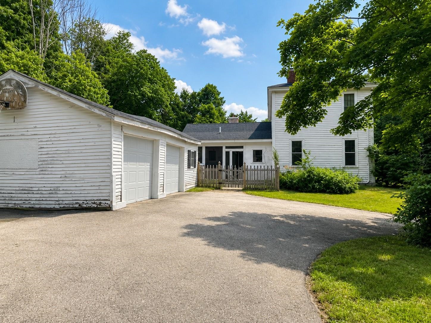160 Main Street