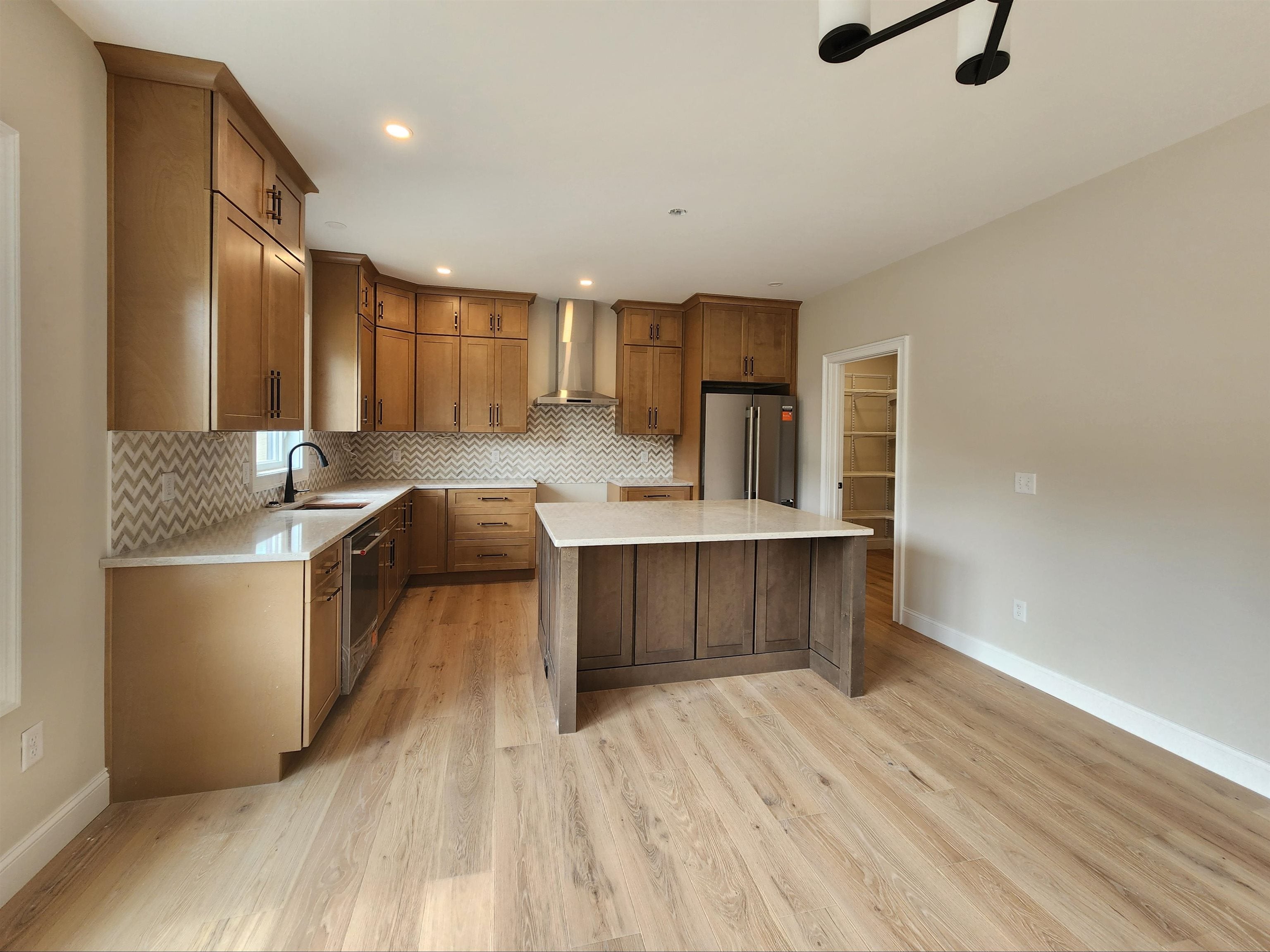 4 Campbell Way