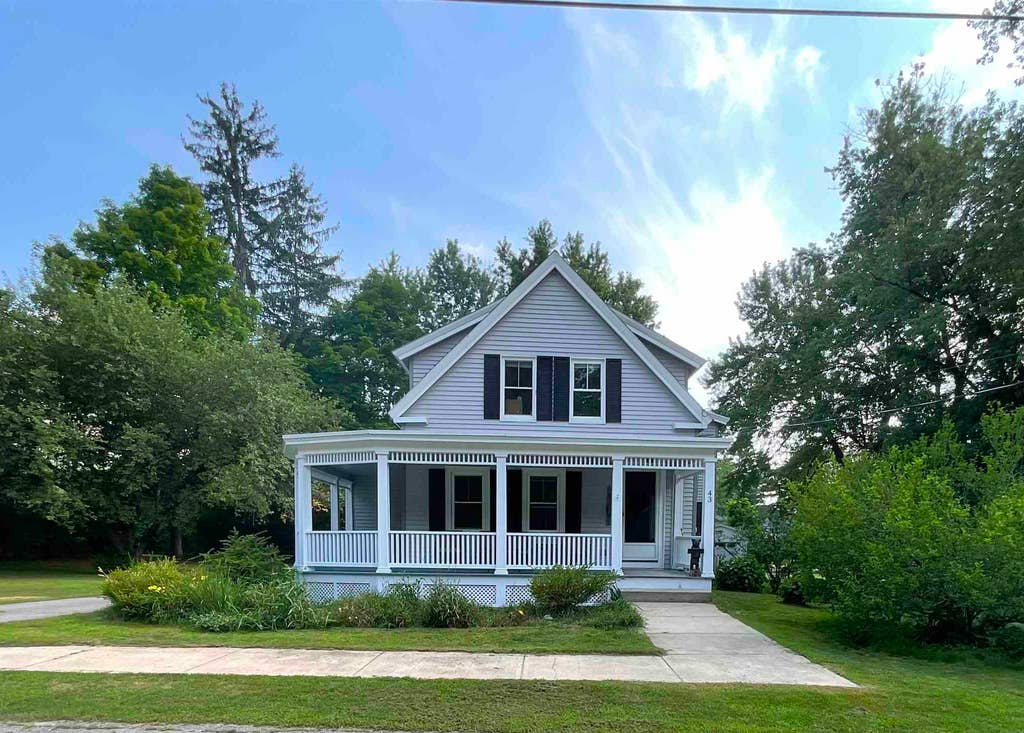 Photo of 43 Ashuelot Street, Swanzey, NH 03446 (MLS # 5105210)