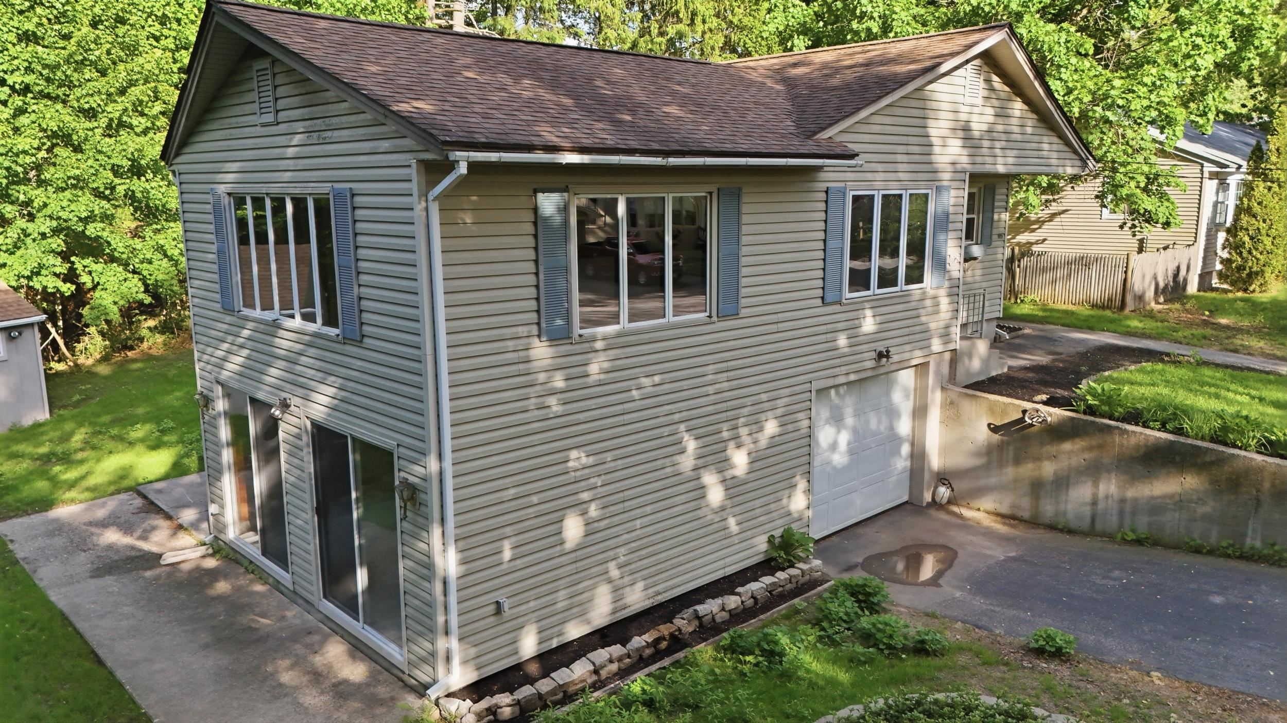 85 Whitney Avenue