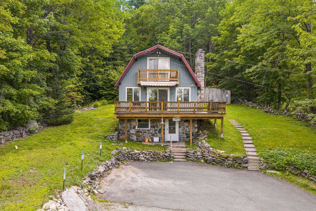 Photo of 649 Littleton Road, Whitefield, NH 03598 (MLS # 5105060)