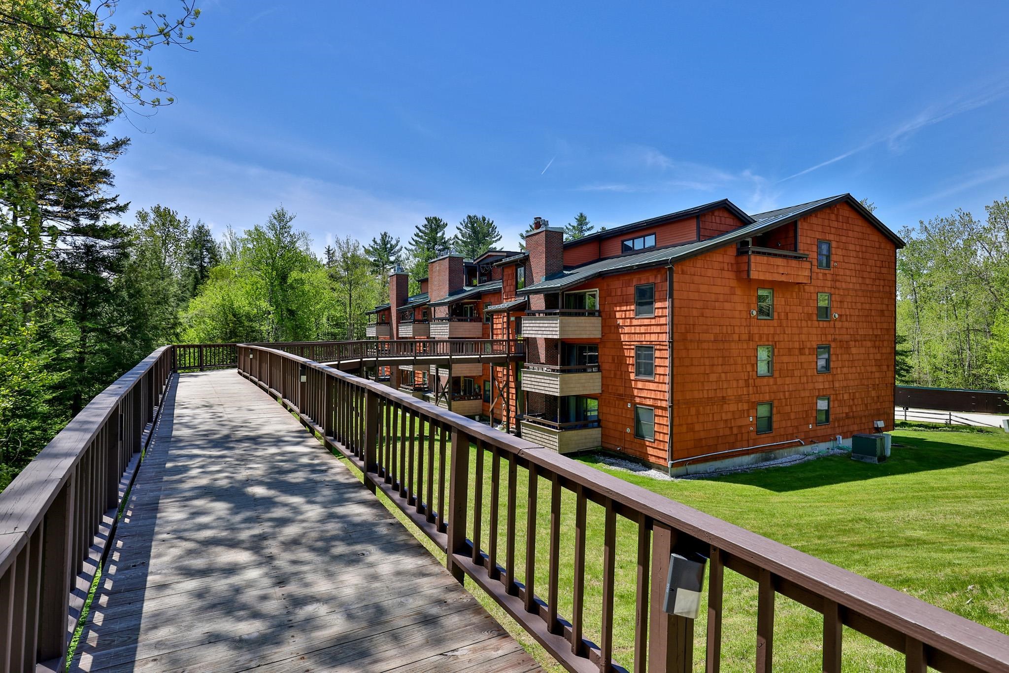 118 Gateway Court B-23