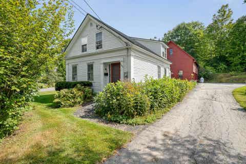 Photo of 10051009 South Main Street, Northfield, VT 05663 (MLS # 5106666)