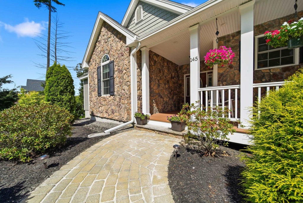 Photo of 145 Clement Road, Pelham, NH 03076 (MLS # 5106871)