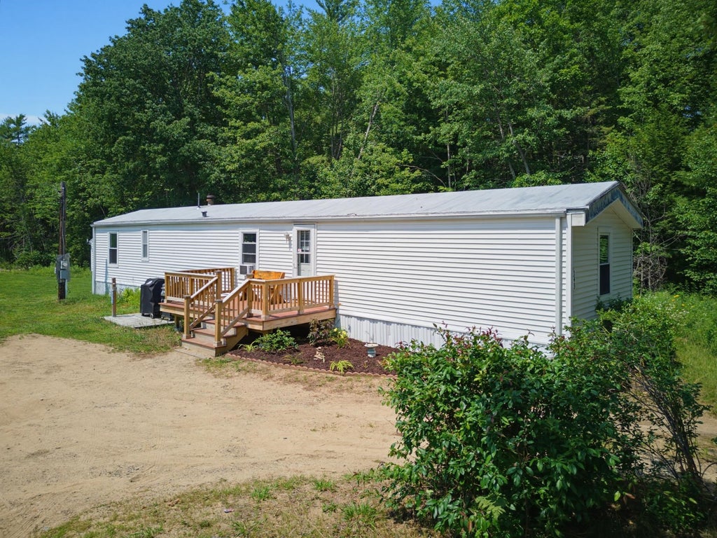 Photo of 143 Salmon Falls Road, Rochester, NH 03868 (MLS # 5098158)