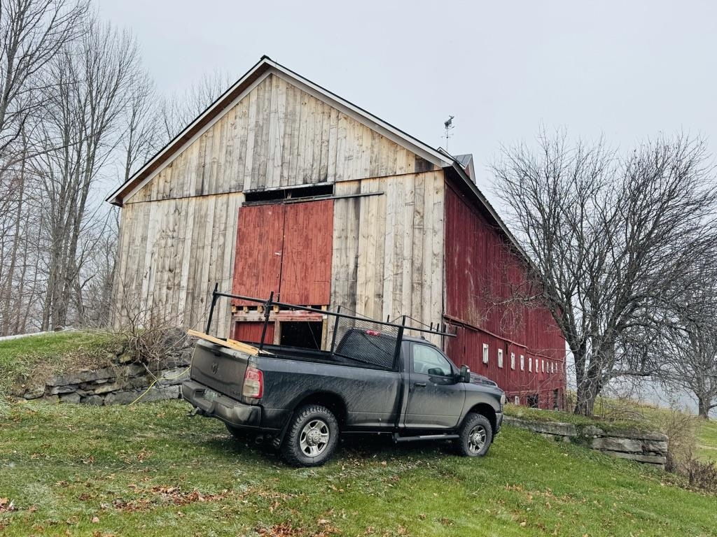 762a McLaren Hill Road