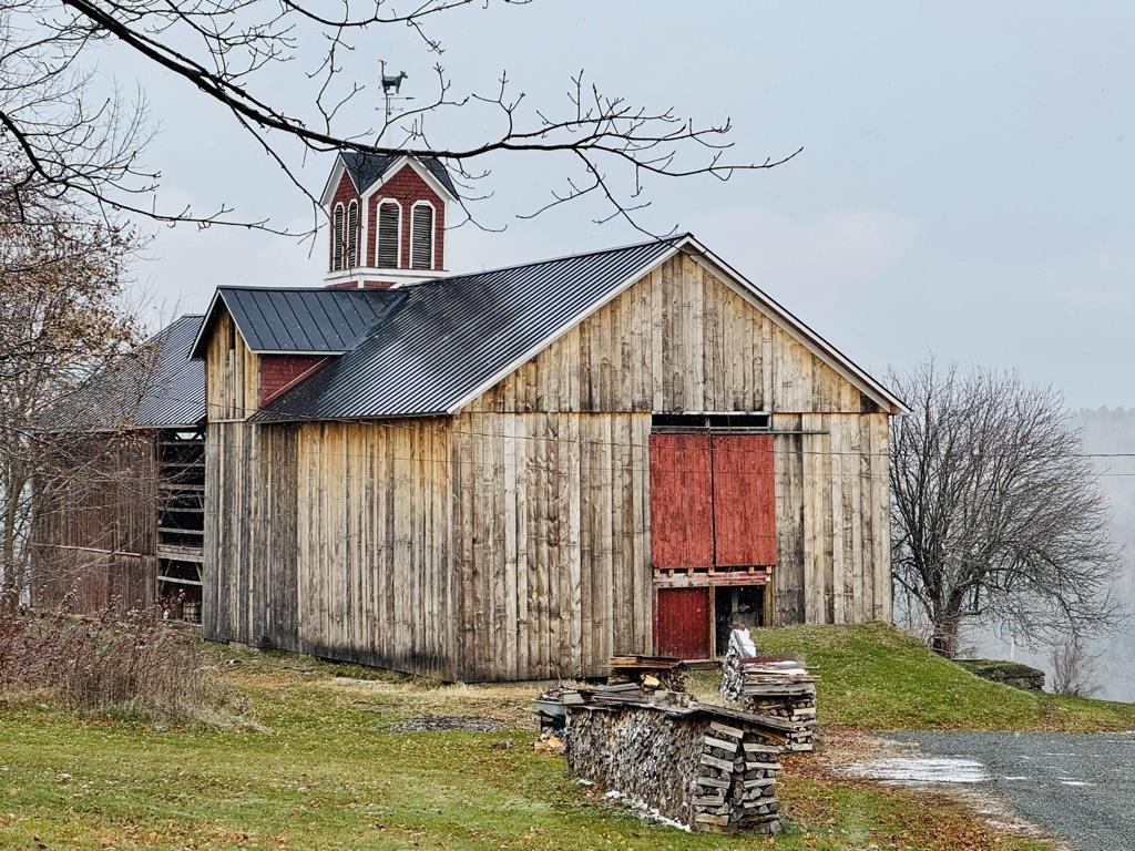 762a McLaren Hill Road