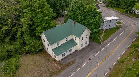 Photo of 337 Roxbury Street, Keene, NH 03431 (MLS # 5092133)